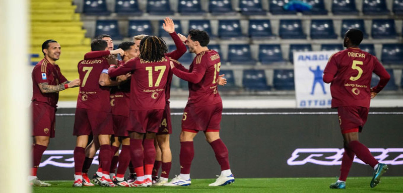 Niềm vui thắng lợi của đội tuyển Roma