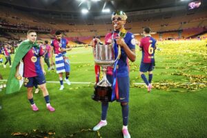 Yamal bỏ túi danh hiệu tiếp theo